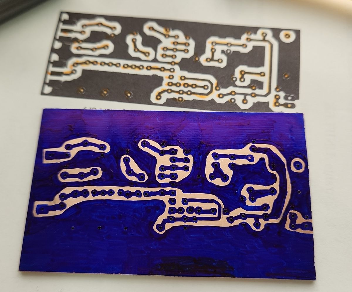 Layout impresso e placa pintada para a corrosão