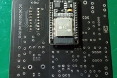 PCB com ESP32 instalado